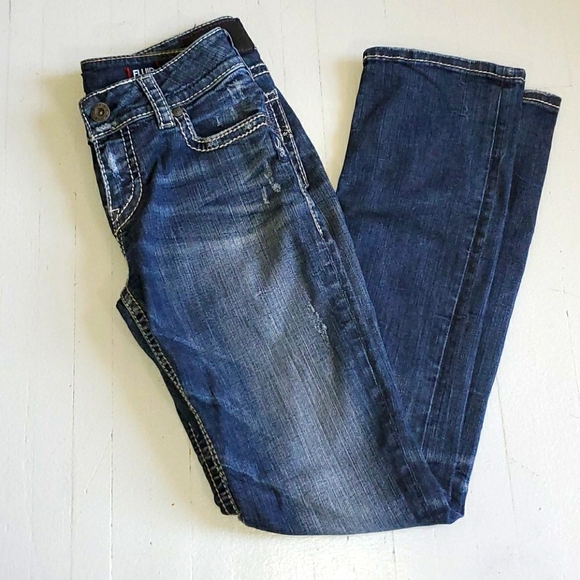 Silver Suki mid rise straight leg jeans